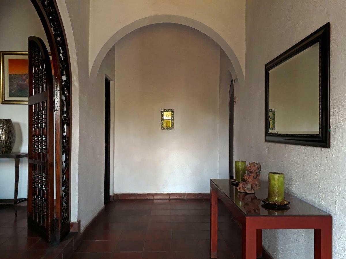 Kal Nawi Hotel サンサルバドル エクステリア 写真